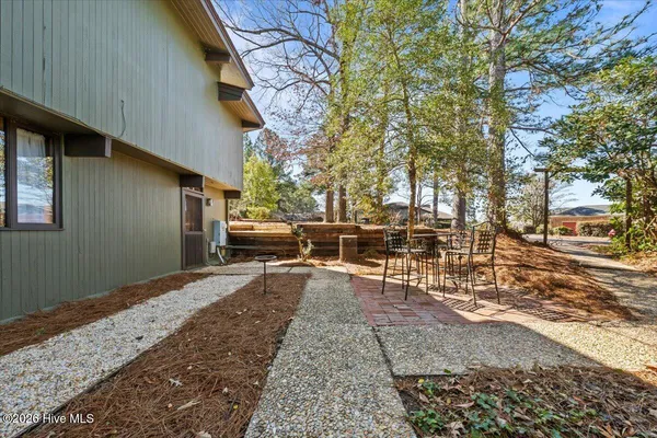 $775,000 | 1 Lake Vista Lane, Pinehurst, NC 28374