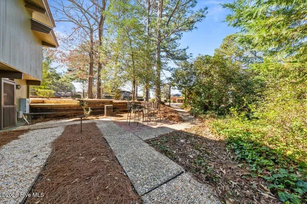 $775,000 | 1 Lake Vista Lane, Pinehurst, NC 28374