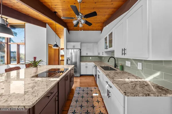 $775,000 | 1 Lake Vista Lane, Pinehurst, NC 28374