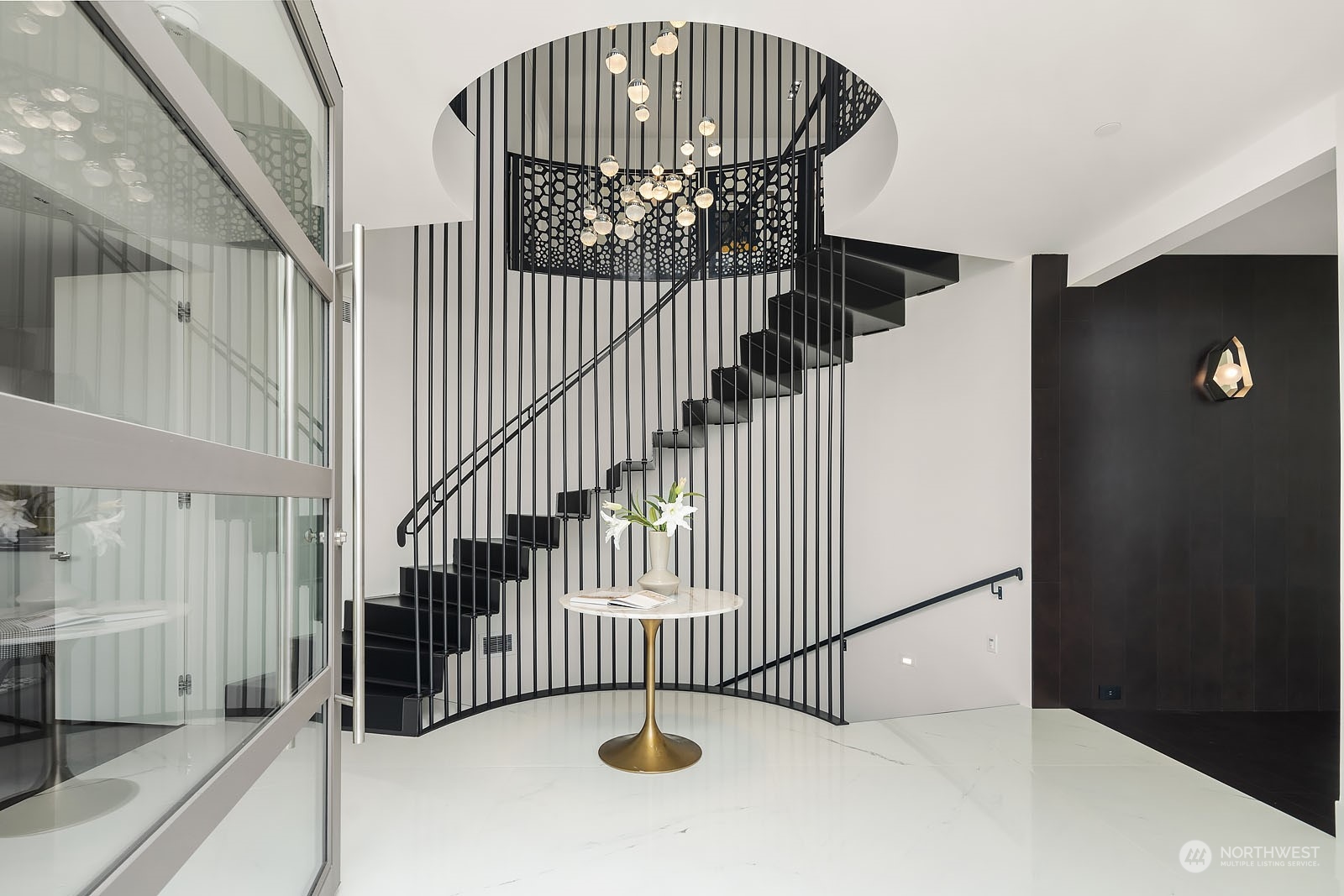 3225 Evergreen Point Road Medina, WA 98039 - Photo 3 of 34 a view of entryway