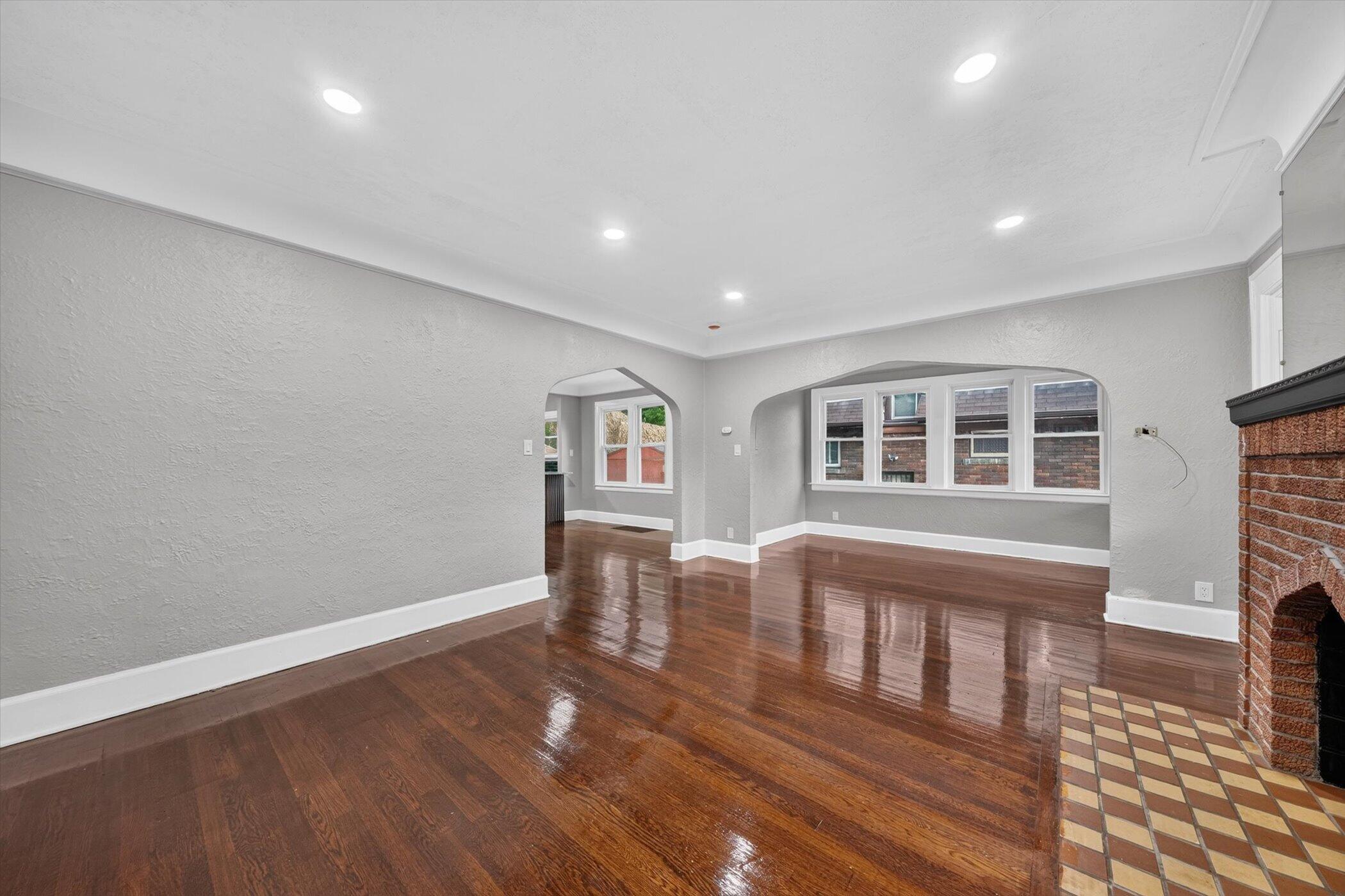 5083 Devonshire Road Detroit, MI 48224 - Photo 6 of 48 08-5083-Devonshire-Rd-WindowStill-Photog