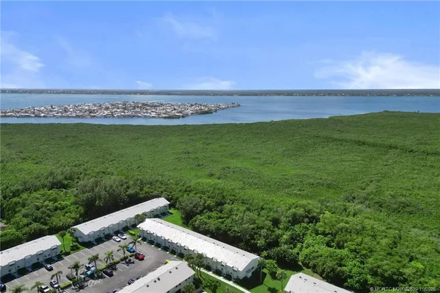 a view of an outdoor space with seating area
