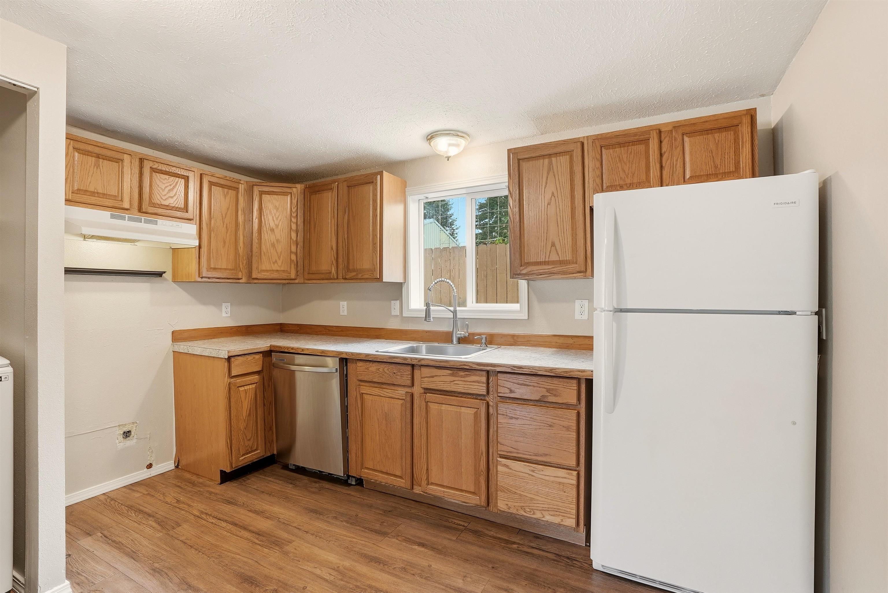 104-108 North Colville Road Deer Park, WA 99006 - Photo 5 of 47