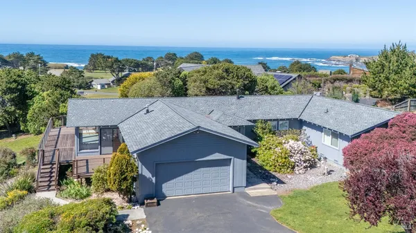$1,695,000 | 14350 Hanson Circle, Mendocino, CA 95460