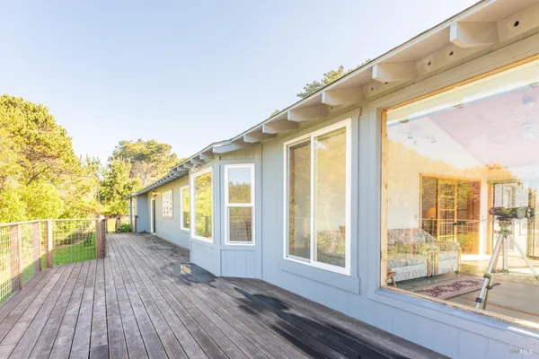 $1,695,000 | 14350 Hanson Circle, Mendocino, CA 95460