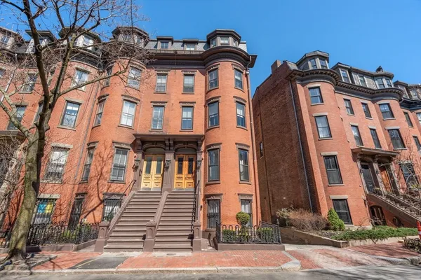 $4,300 | 131 Pembroke Street, Unit 5, Boston, MA 02118