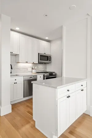 $4,300 | 131 Pembroke Street, Unit 5, Boston, MA 02118