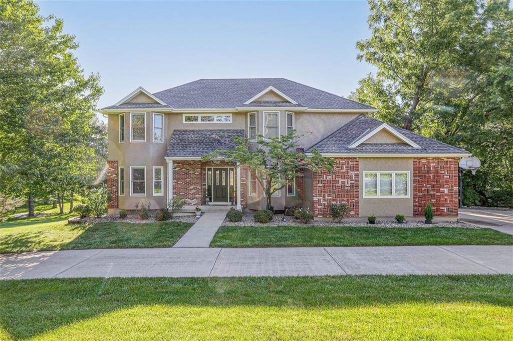 3041 South Victoria Ln Dr  