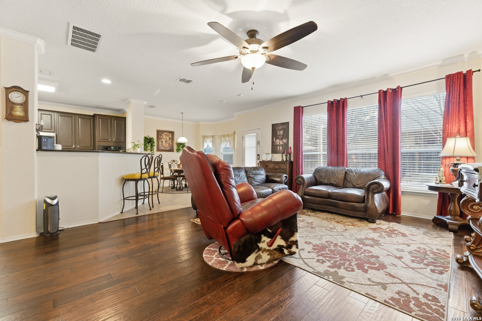 409 Circle Star Road Schertz, TX 78154 - Photo 8 of 43