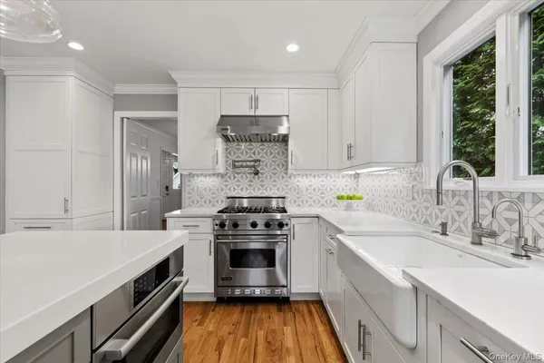 $3,395,000 | 76 Davis Avenue, Rye, NY 10580