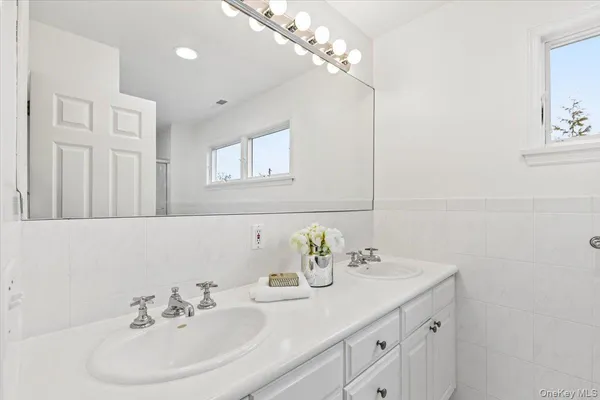 $3,395,000 | 76 Davis Avenue, Rye, NY 10580