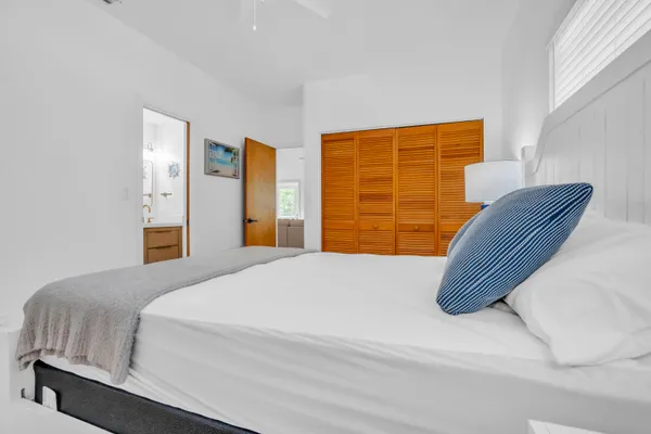 $3,500 | 47 Bass Avenue, Key Largo, FL 33037