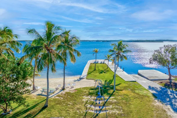 $3,500 | 47 Bass Avenue, Key Largo, FL 33037