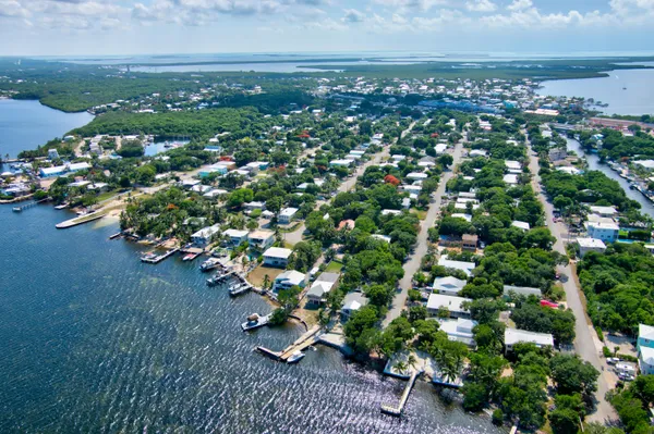 $3,500 | 47 Bass Avenue, Key Largo, FL 33037