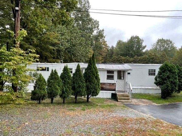 1 E Kittredge Road Shirley, MA 01464 - Photo 1 of 20 Gallery Image 1