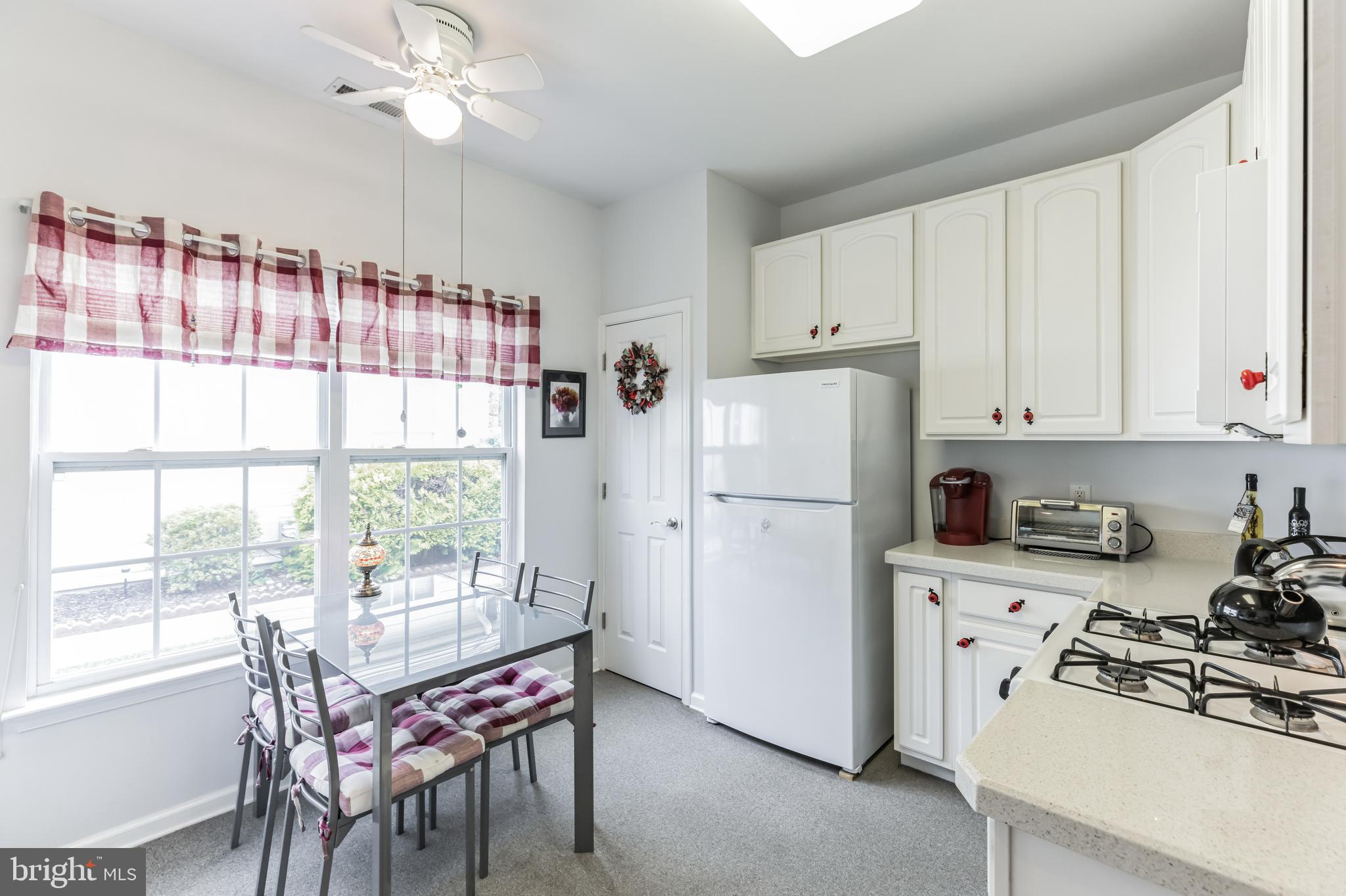 7 Spring Lane Beverly, NJ 08010 - Photo 8 of 32