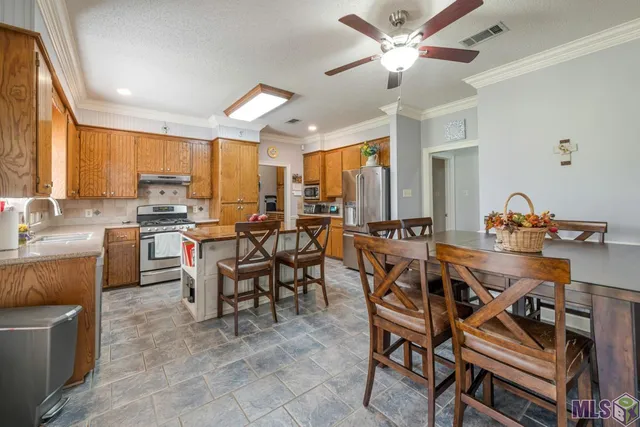 $285,000 | 14310 Latil Street, Walker, LA 70785