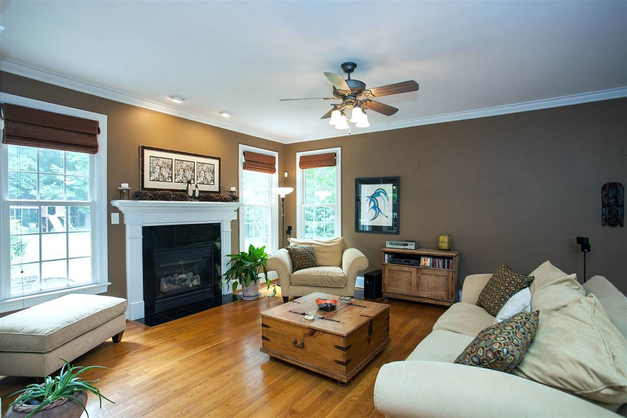 1325 Wynncrest Court Raleigh, NC 27603 - Photo 3 of 24 Family Room