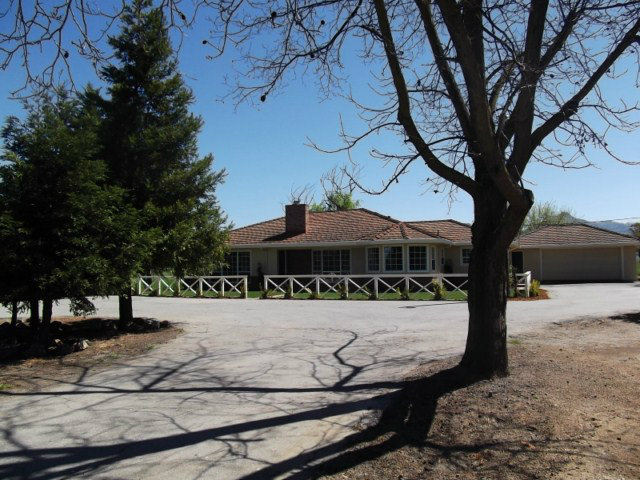 4601 Fairview Road Hollister, CA 95023 - Photo 1 of 20 Gallery Image 1