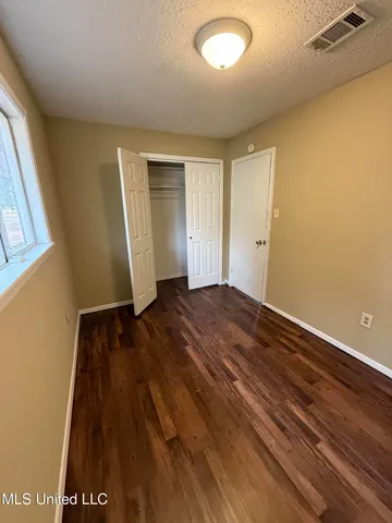 $73,000 | 1027 Woodville Drive, Jackson, MS 39212