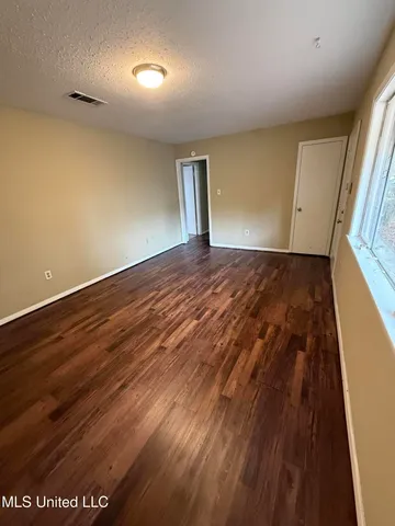 $73,000 | 1027 Woodville Drive, Jackson, MS 39212