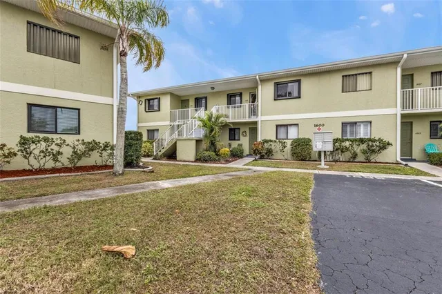 $1,400 | 25225 Rampart Boulevard, Unit 1606, Punta Gorda, FL 33983