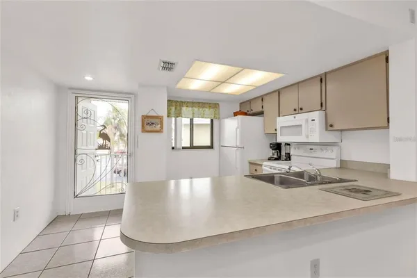 $1,400 | 25225 Rampart Boulevard, Unit 1606, Punta Gorda, FL 33983