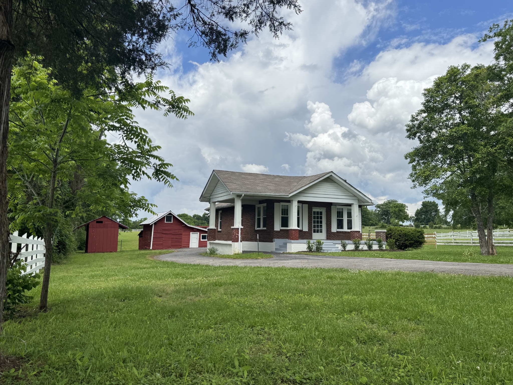 610 Rome Pike Lebanon, TN 37087 - Photo 3 of 25 Gallery Image 3
