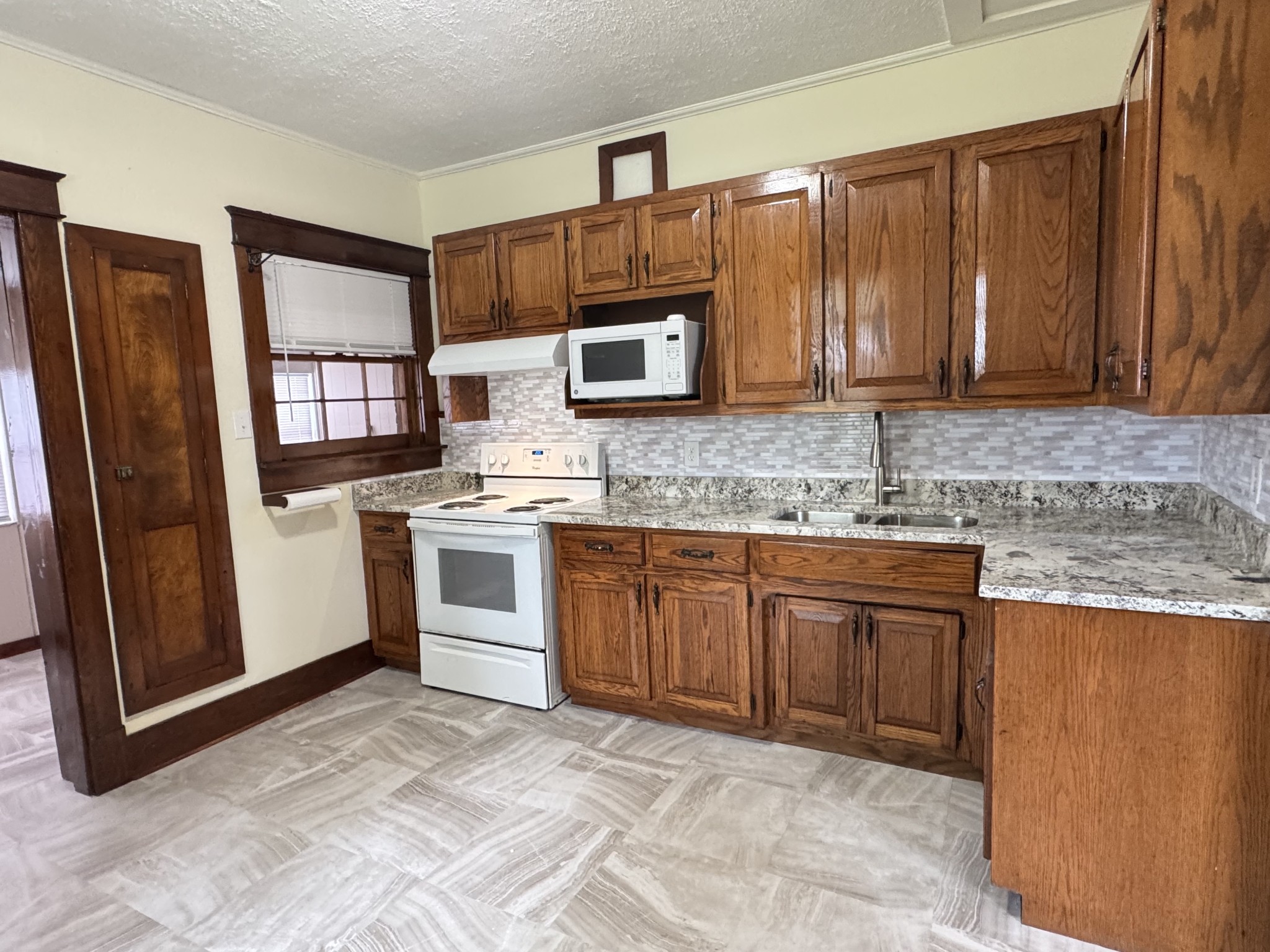 610 Rome Pike Lebanon, TN 37087 - Photo 9 of 25 Gallery Image 9