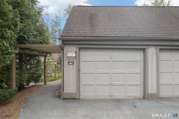 $379,000 | 261 Heritage Village, Unit E, Southbury, CT 06488