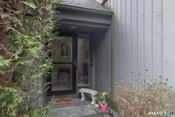 $379,000 | 261 Heritage Village, Unit E, Southbury, CT 06488