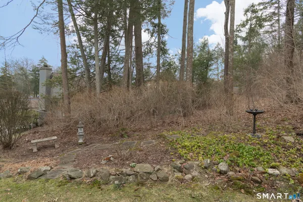 $379,000 | 261 Heritage Village, Unit E, Southbury, CT 06488