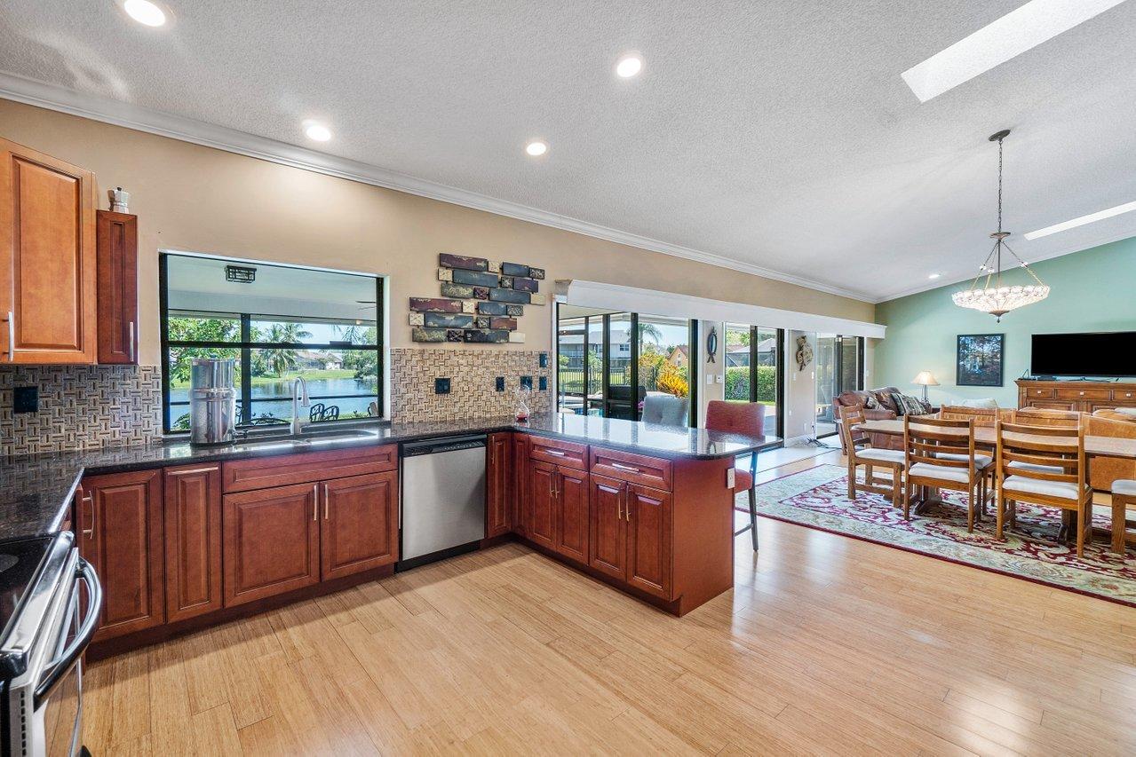 1754 Rye Terrace Wellington, FL 33414 - Photo 14 of 33 Kitchen to Dining