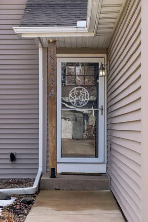 $419,900 | 8584 Pinehurst Alcove, Woodbury, MN 55125