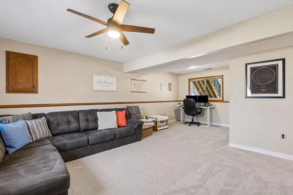 $419,900 | 8584 Pinehurst Alcove, Woodbury, MN 55125