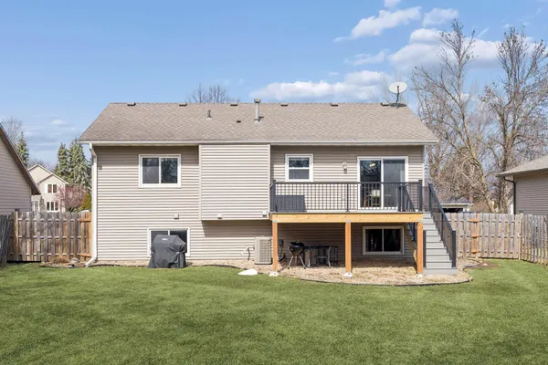 $419,900 | 8584 Pinehurst Alcove, Woodbury, MN 55125