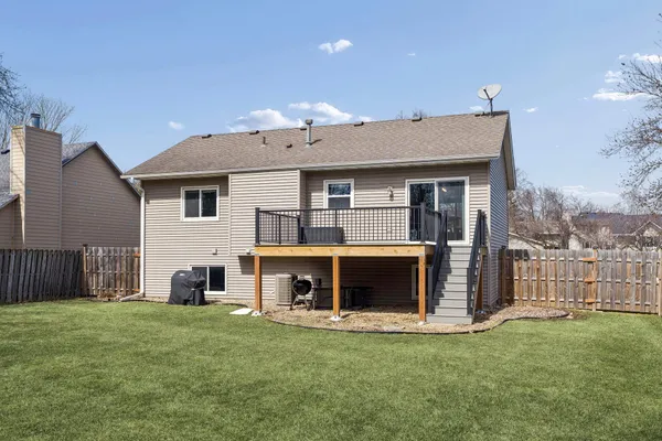 $419,900 | 8584 Pinehurst Alcove, Woodbury, MN 55125