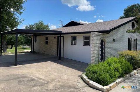 $425,000 | 17 Oakmont Circle, Belton, TX 76513