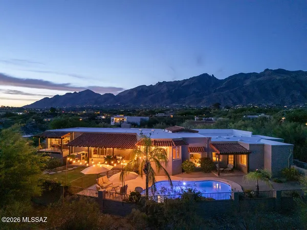 $1,250,000 | 5310 North Calle Bujia, Tucson, AZ 85718