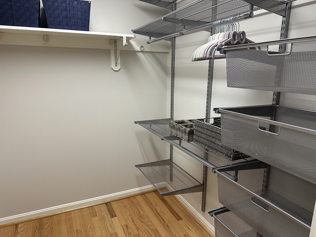 8 Bellingham Court, Unit 92 Middleton, MA 01949 - Photo 20 of 35