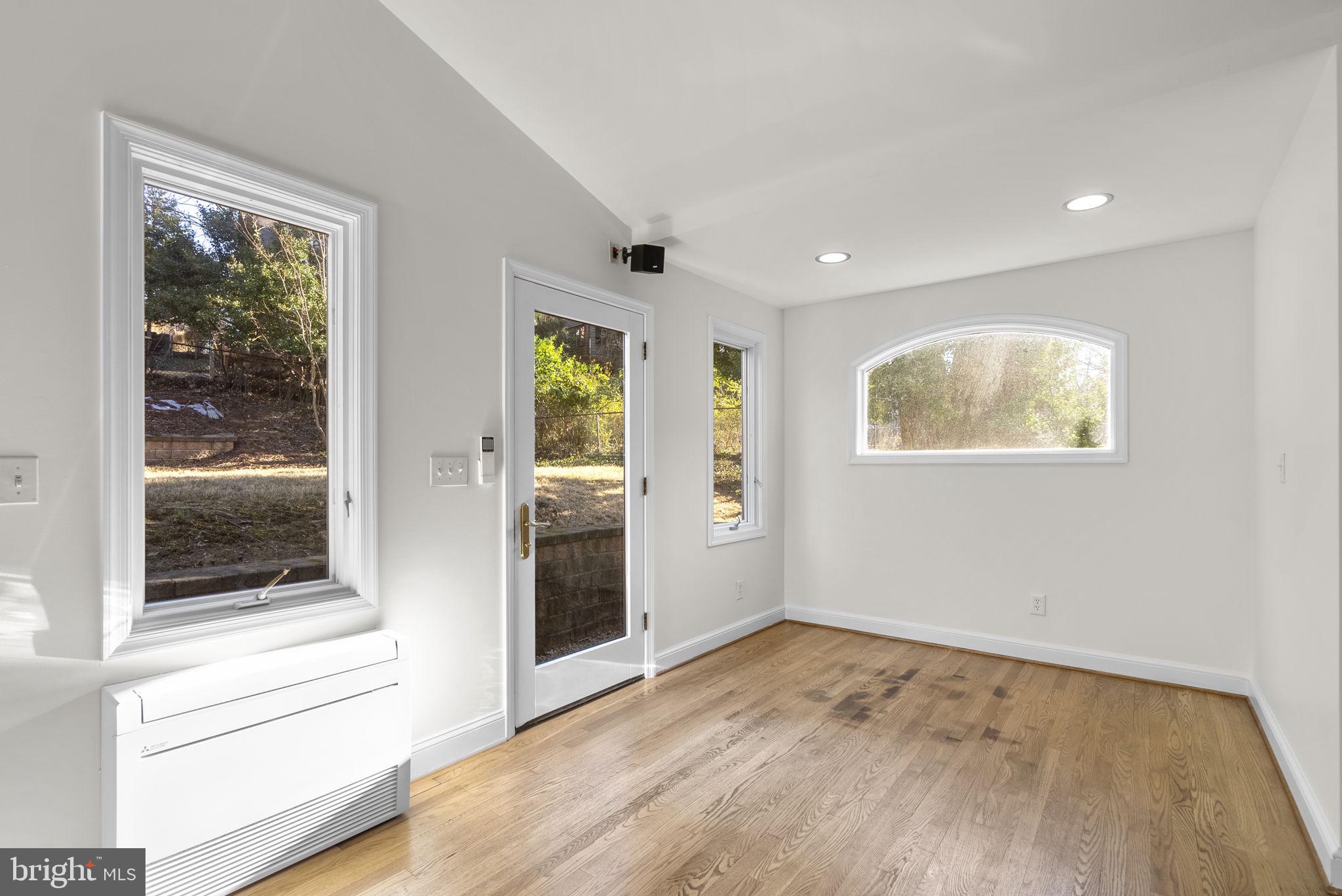 506 Bonifant Street Silver Spring, MD 20910 - Photo 26 of 50