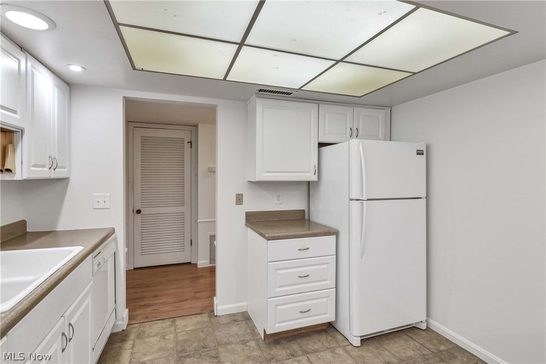 22701 Center Ridge Road, Unit 212 Rocky River, OH 44116 - Photo 9 of 41