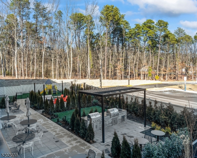 377 Summerhill Road, Unit JUNR East Brunswick, NJ 08816 - Photo 36 of 49