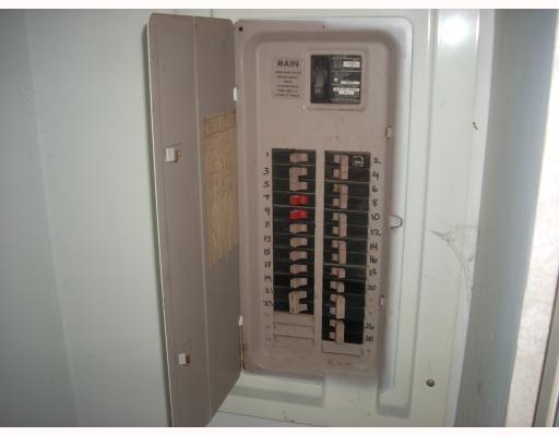 7211 Erisman Road Greenville, OH 45331 - Photo 10 of 12 Gallery Image 10