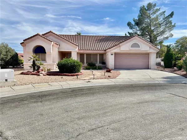 $2,595 | 2404 Floyd Court, Las Vegas, NV 89134