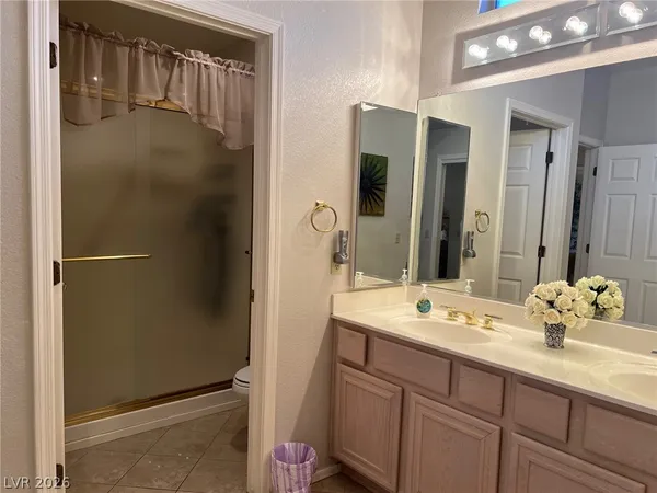 $2,595 | 2404 Floyd Court, Las Vegas, NV 89134