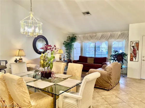 $2,595 | 2404 Floyd Court, Las Vegas, NV 89134