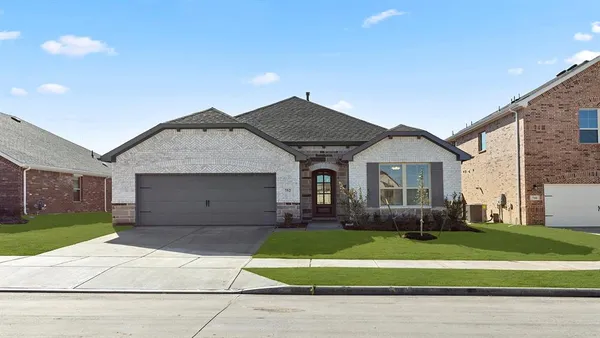 $384,990 | 708 Tawny Turn, Lavon, TX 75166