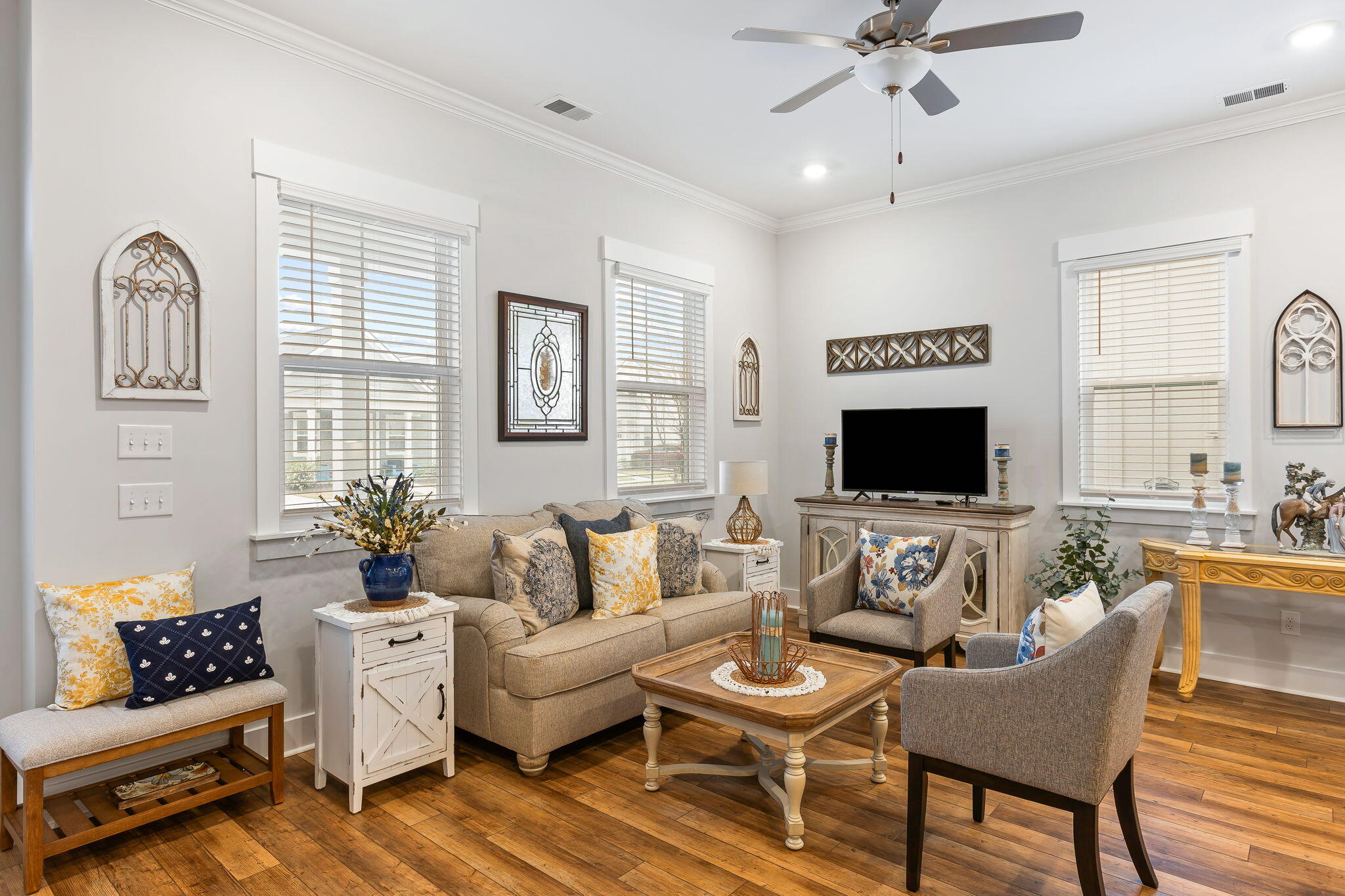 3508 Habenaria Rd Mount, Unit 15 Mount Pleasant, SC 29466 - Photo 4 of 18 6-web-or-mls-3508 Habenaria Rd 15 Coasta