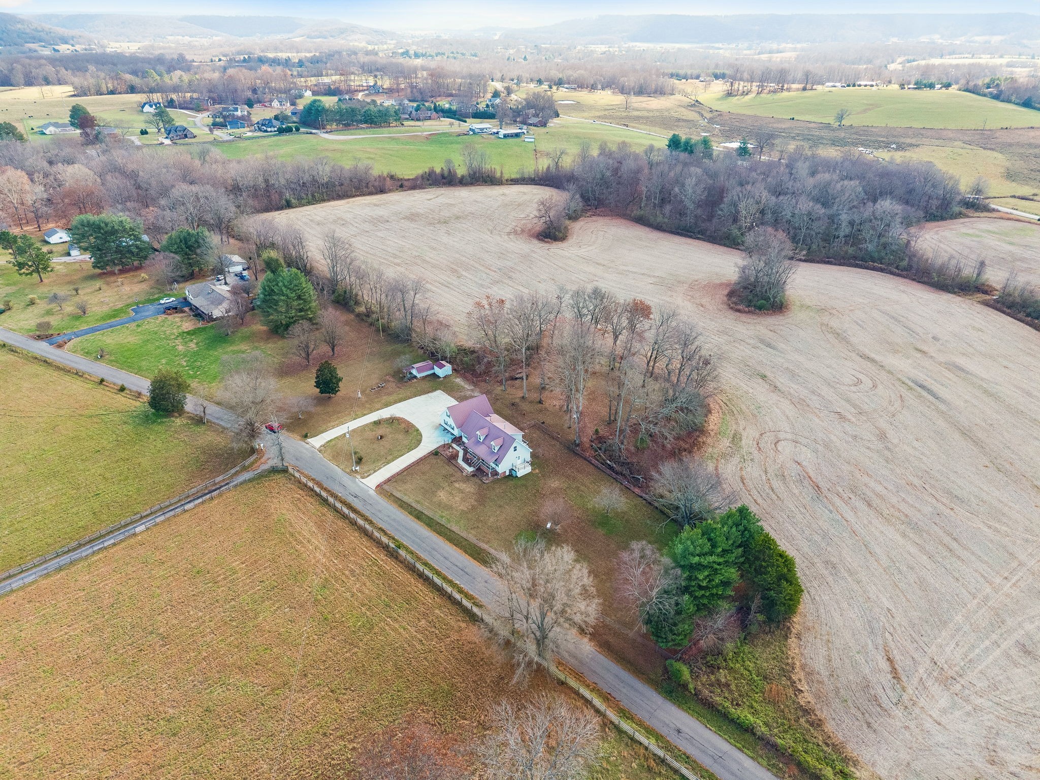 524 Willie Jarvis Road Sparta, TN 38583 - Photo 47 of 59 an aerial view of a house with a yard